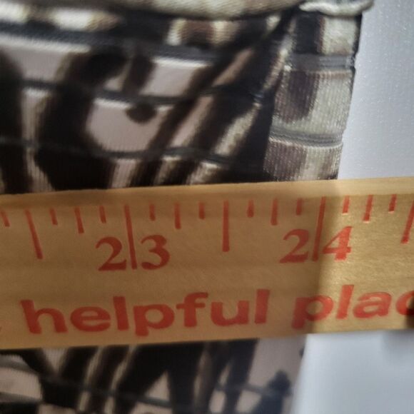 Rebecca Malone Brown Black Cream Animal Print V-Neck Blouse 3/4 Sleeve Size 1X - Picture 6 of 11